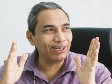 'If We Manage Financial Closure I must Do a Ganga Snan'