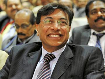 Lakshmi Mittal: Waiting to Exhale