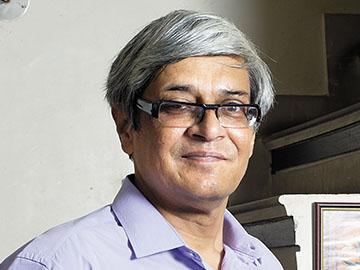 Bibek Debroy: Between the 'Illfare' State and the Deep Sea