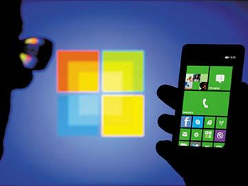 Can Nokia and Microsoft Pull Each Other Out of the Abyss in 2014?