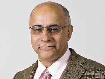 Infosys is not a floundering company that needs radical change: Subroto Bagchi