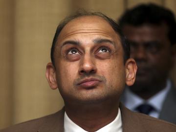 Viral Acharya's premature exit points to deeper trust issues