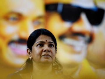 Thoothukudi: DMK's Kanimozhi races ahead of BJP state chief