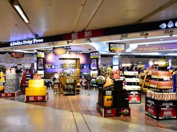 Alcohol sale restrictions could hurt Indian airports by nearly Rs 200 crore