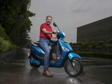 Hero, anti-hero: How Naveen Munjal kept the spark alive at Hero Electric