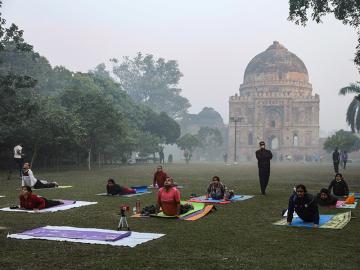 Photo Of The Day: Delhi paradox