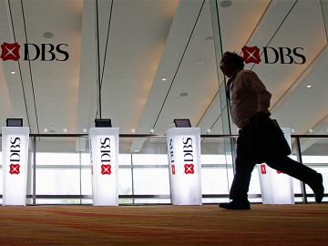 DBS Bank backs crypto amid worldwide crypto crash
