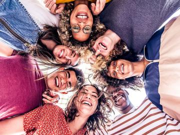 How to live happier in 2023: Diversify your social circle