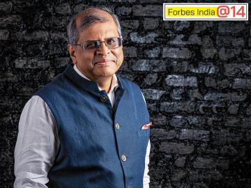 Giving as a percentage of wealth emerging highest among professionals: Amit Chandra