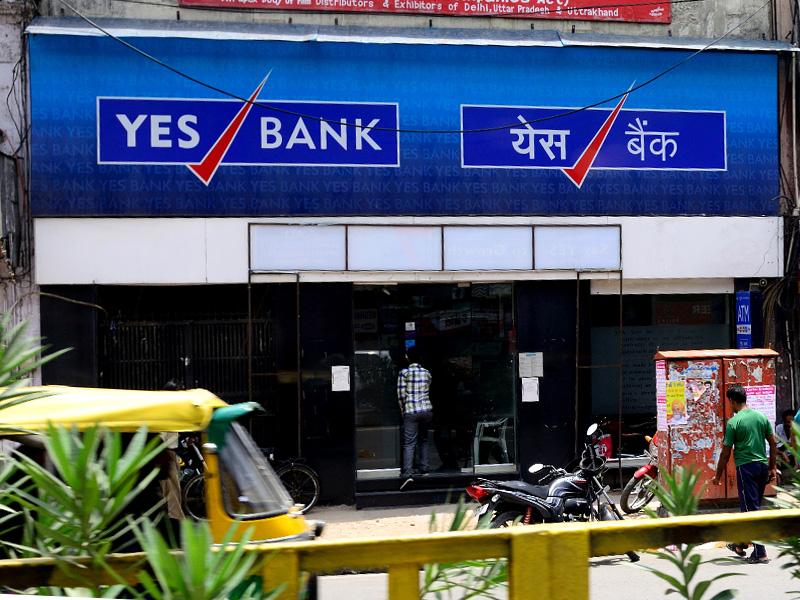 Yes Bank's Rs 18,564 cr quarterly loss reveals true weakness