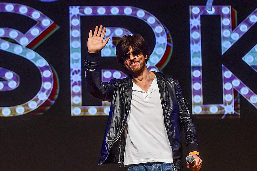 Bollywood, Virat Kohli: The Resurgence Of Brand Shah Rukh Khan? | Forbes  India Blog