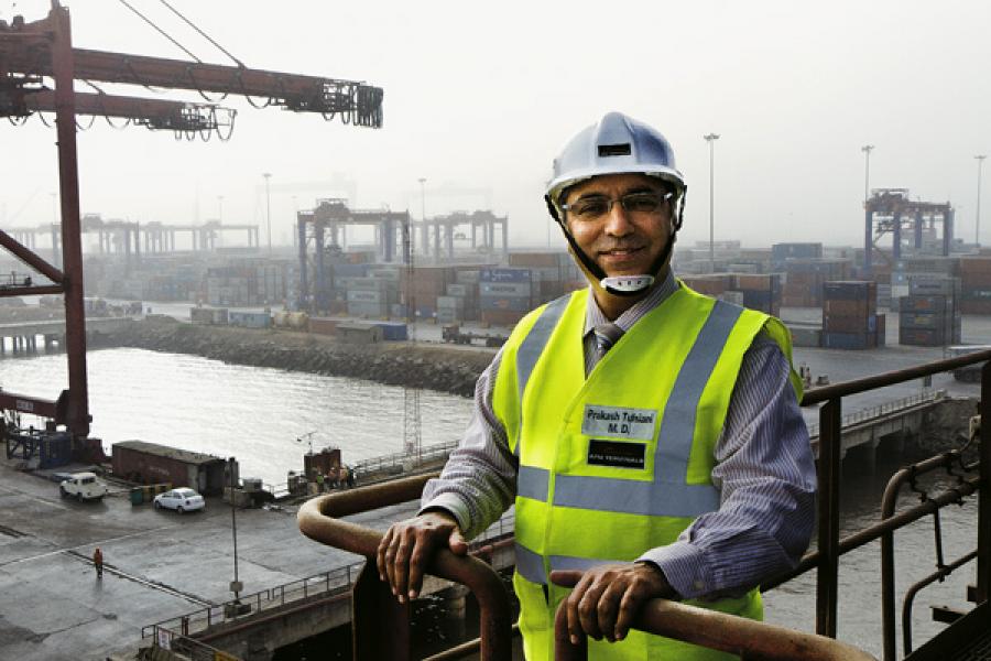 Gujarat Pipavav: Profit in Sight For This Port