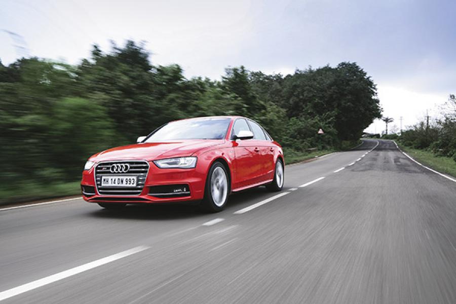 Reviewing the Audi S4