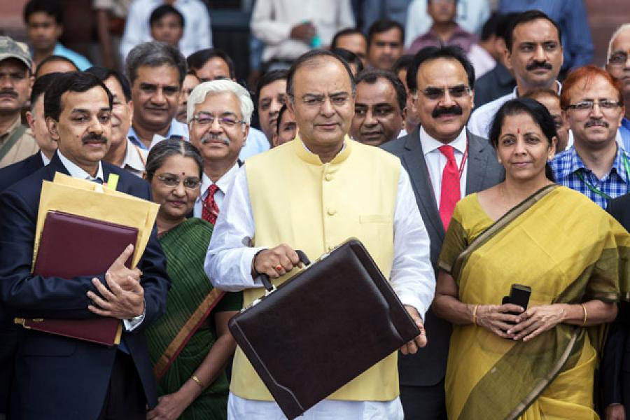 Jaitley sets stage for a grand revival in Modi Budget 2014
