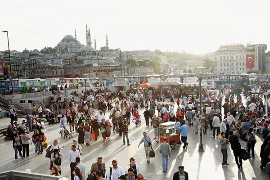 Istanbul and the art of going on