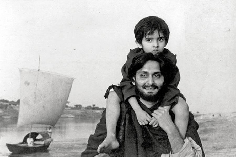 Ray is a reincarnation of Tagore. A true renaissance figure, says Soumitra Chatterjee
