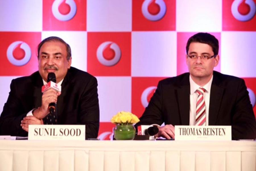 Vodafone to launch 4G services in five circles in 2015