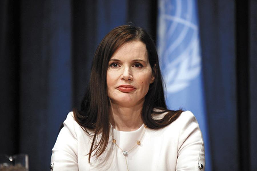 There are a lot of instances where a male character could have been replaced by a female one: Geena Davis