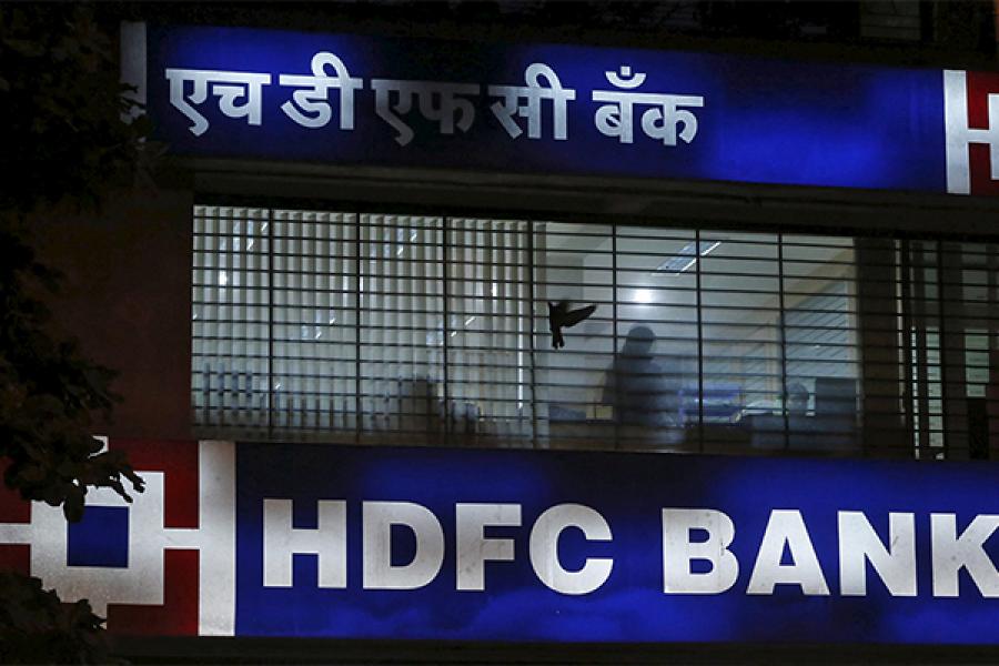 HDFC Bank Q1 net profit jumps by 20% led by higher net interest income