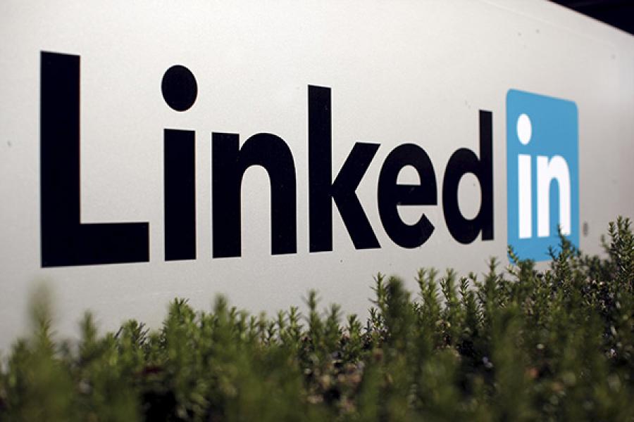 Why Satya Nadella's LinkedIn move isn't Steve Ballmer's Nokia