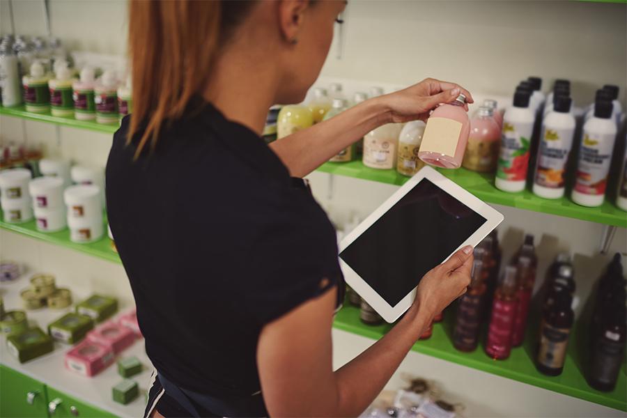 Can retailers afford to ignore omni-channel strategy in today's age?