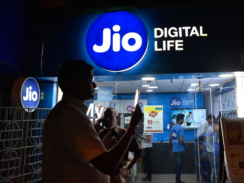 Reliance Jio says 'Digital India' mission possible only if country is made 2G-mukt; says it will comply with regulatory regime