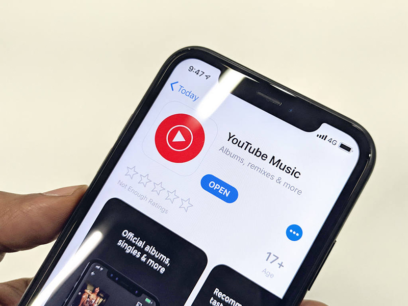 YouTube Music now lets you switch between a song and its music video with a tap