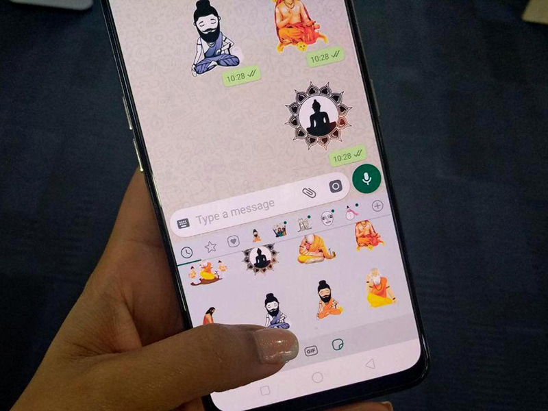 WhatsApp Web to get support for Grouped Stickers; feature rolling out gradually