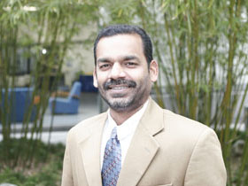 Dr. Bala Ramasamy, Professor of Economics at CEIBS