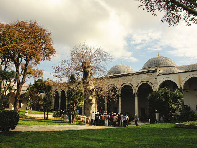GHOST OF ROYALTY PAST: A group of tourists at the Topkapi Palace