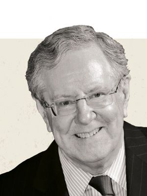Steve Forbes: The US Must Not Pull Out From Afghanistan Yet