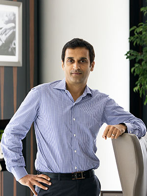 Vikas Oberoi: The Working (Out) CEO