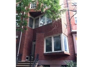 Greenwich Village Town House Gets a New Owner