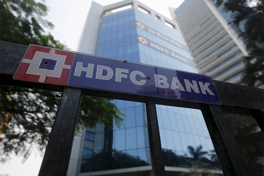 Now, a robot to assist you at HDFC Bank