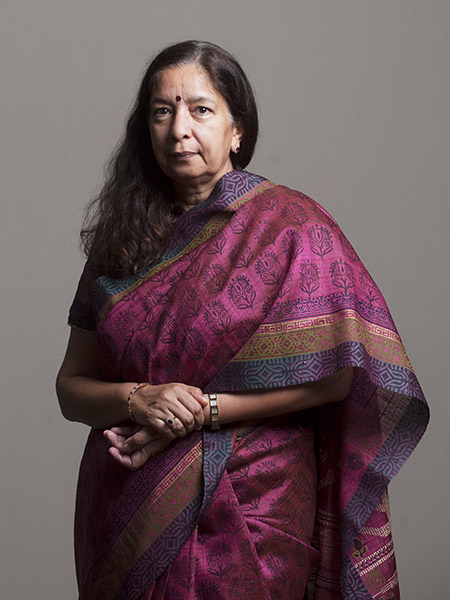 Axis Bank ends leadership uncertainty, board approves Shikha Sharma's re-appointment as MD and CEO