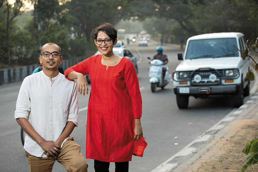 Bengaluru couple go on a philanthropy drive