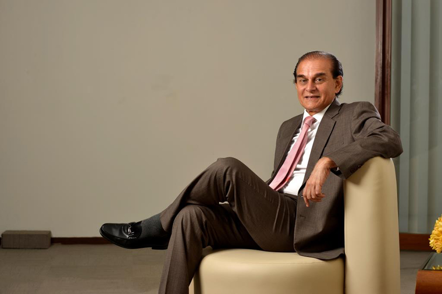 Entrepreneurs should take change as an opportunity rather than threat: Harsh Mariwala