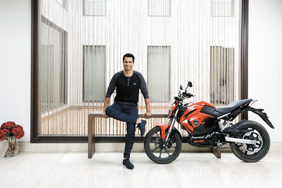 Micromax's Rahul Sharma: From mobile to mobility