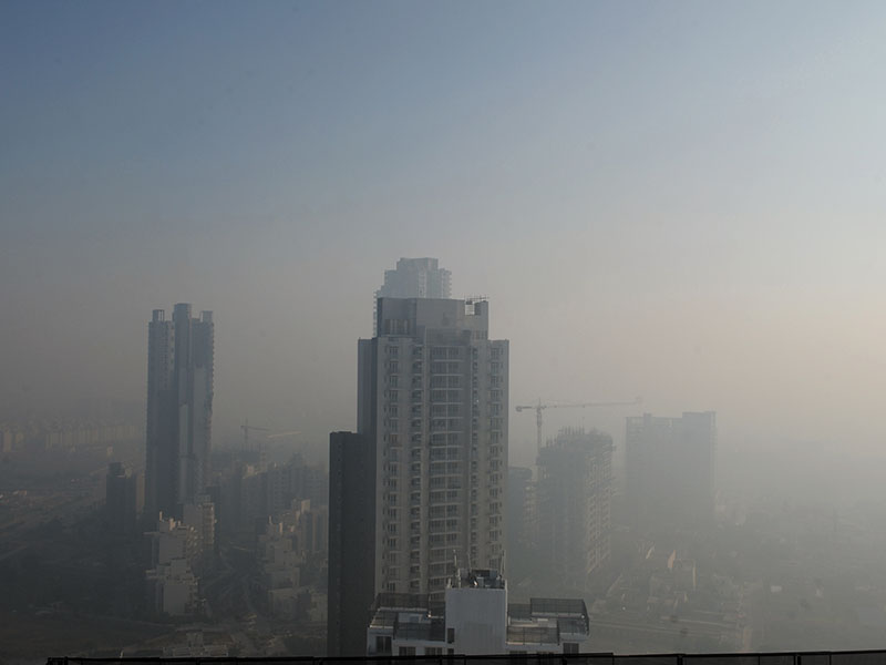 Air scare: Why isn't India's pollution emergency a poll issue?