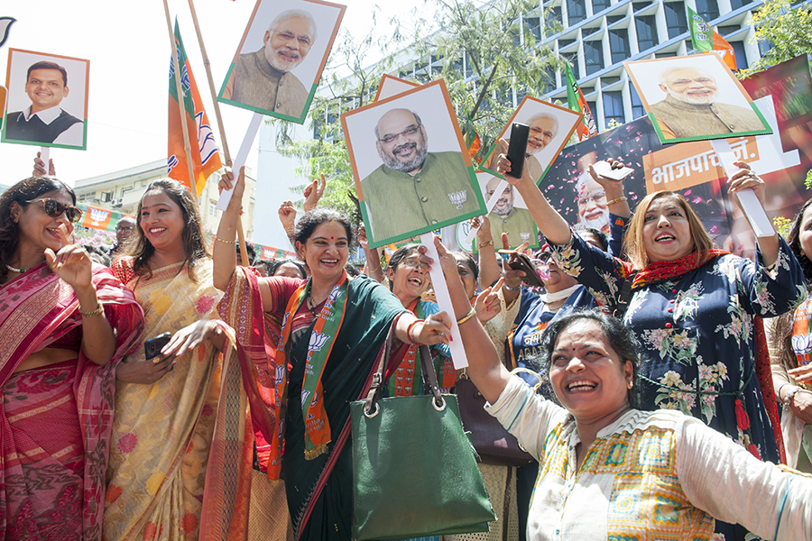 Mumbai: Modi magic whips Milind Deora twice on trot