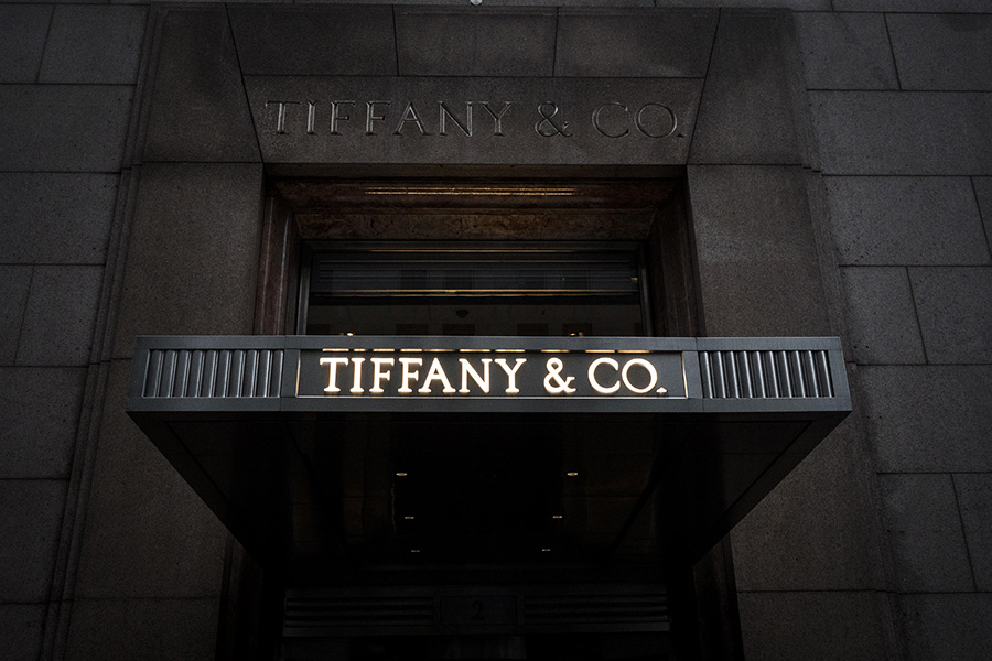 LVMH is close to .7 billion deal to buy Tiffany