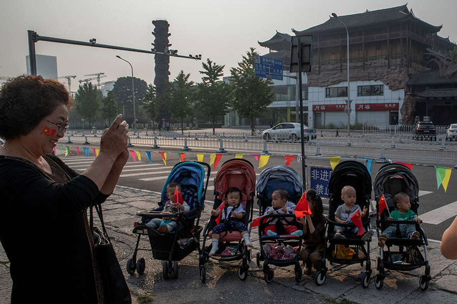 Births in China fall to lowest level in nearly six decades