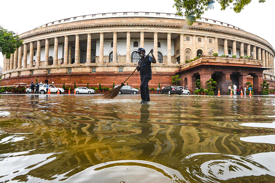 Photo of the Day: Delhi swept away by rain