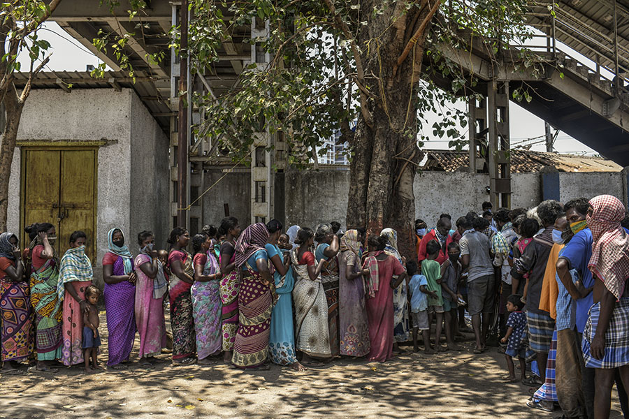 For Indian women, the Coronavirus economy is a devastating setback