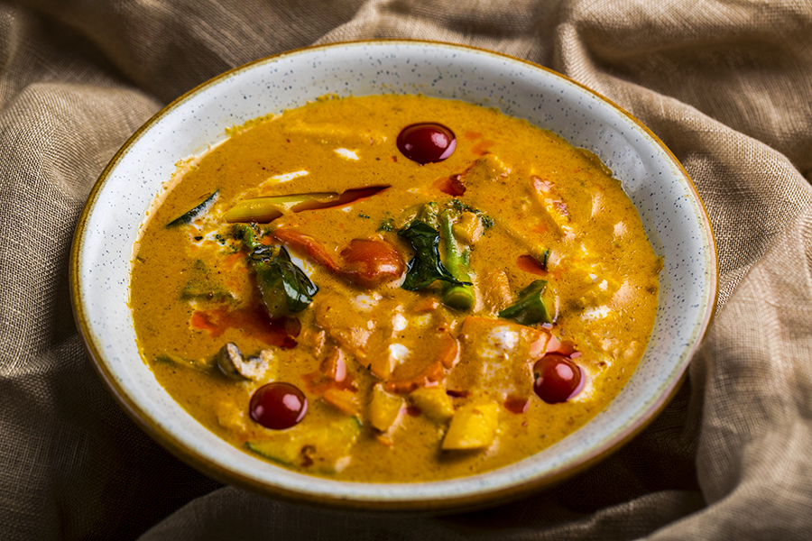 koko se asian red curry