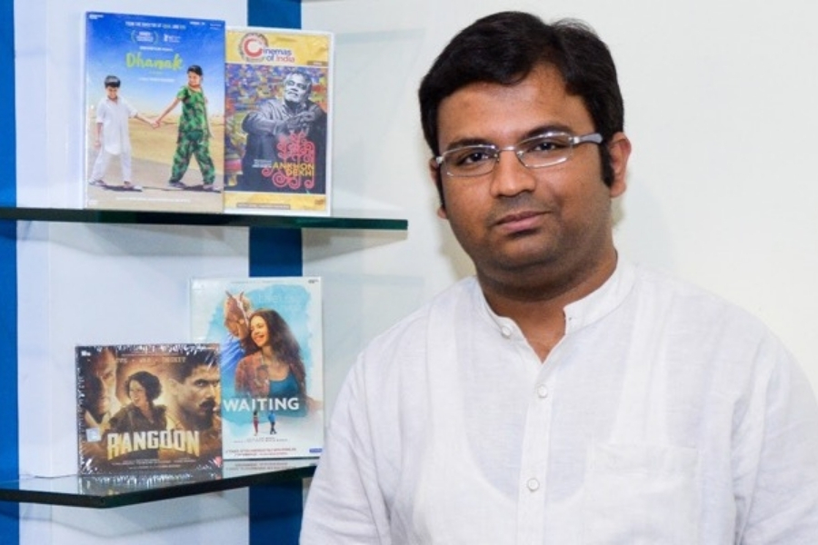VFX professional Rajeev Kumar honoured at Business Mint Nationwide Awards 2020