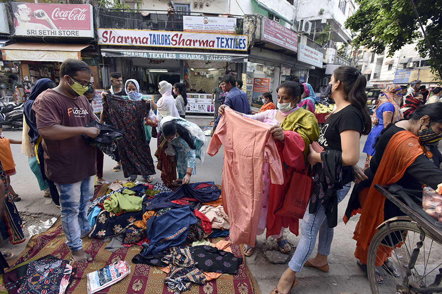 Photo of the Day: At Mangal Bazar, it's business as usual