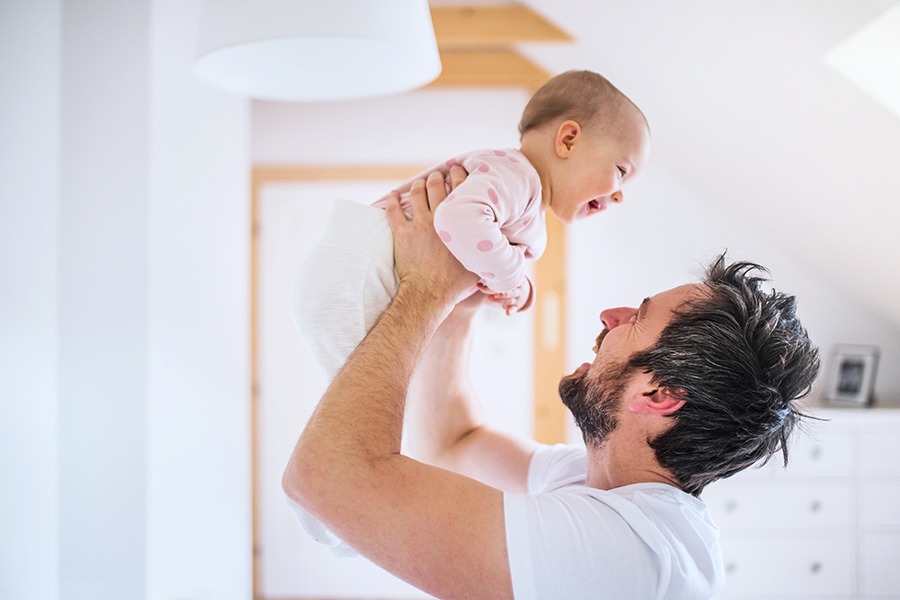 bg_france doubles paid paternity leave _shutterstock_1096071224