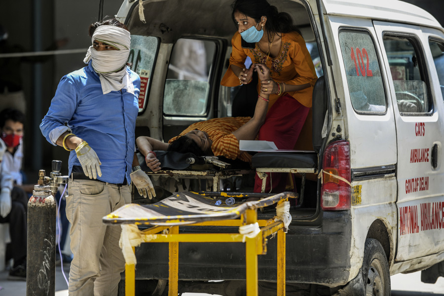 Amid India's second virus wave, the world responds distress call