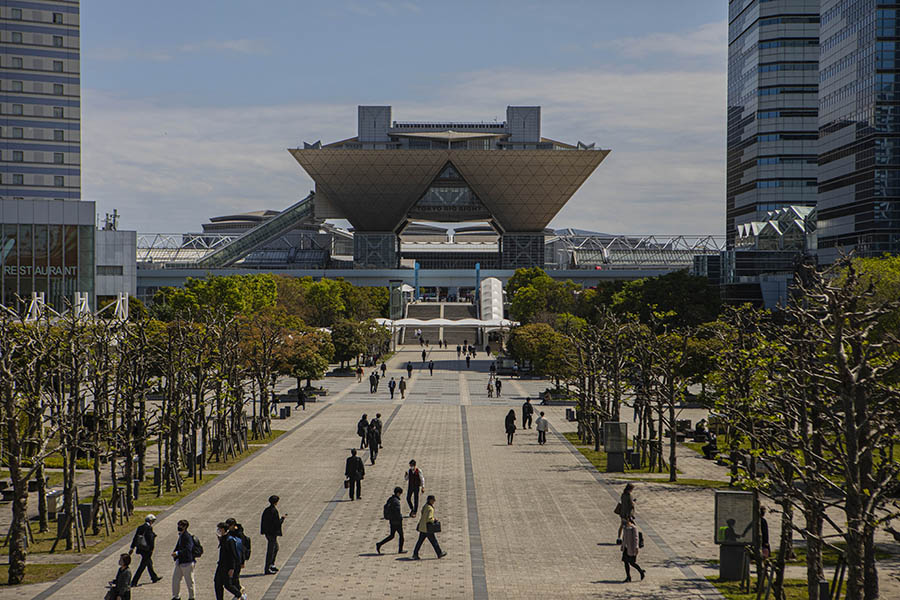 Outside the Olympic cocoon, a Tokyo abuzz only with Cicadas